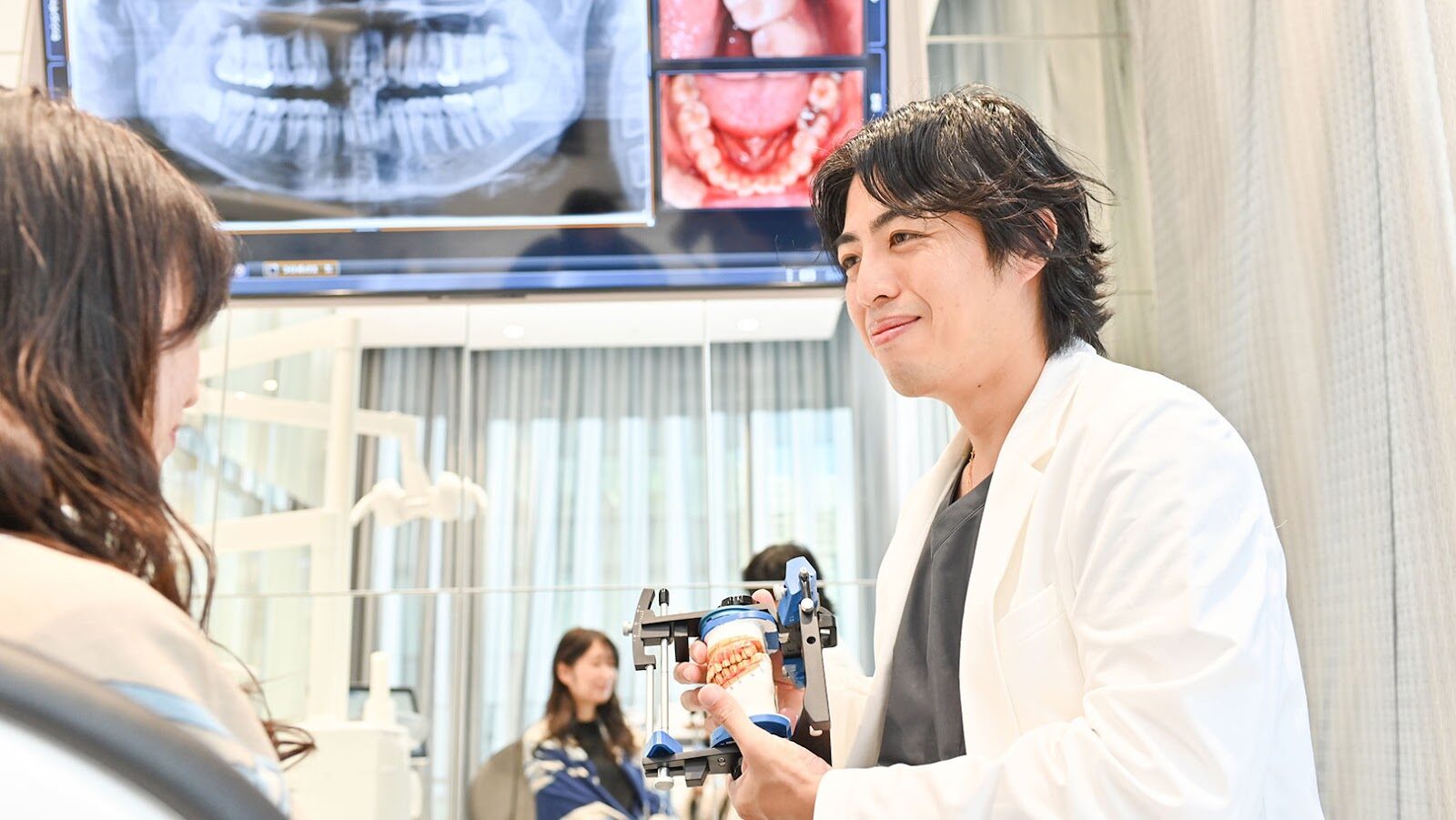 噛み合わせが顔の歪みを引き起こす5つの理由と改善法 - 横浜の歯科